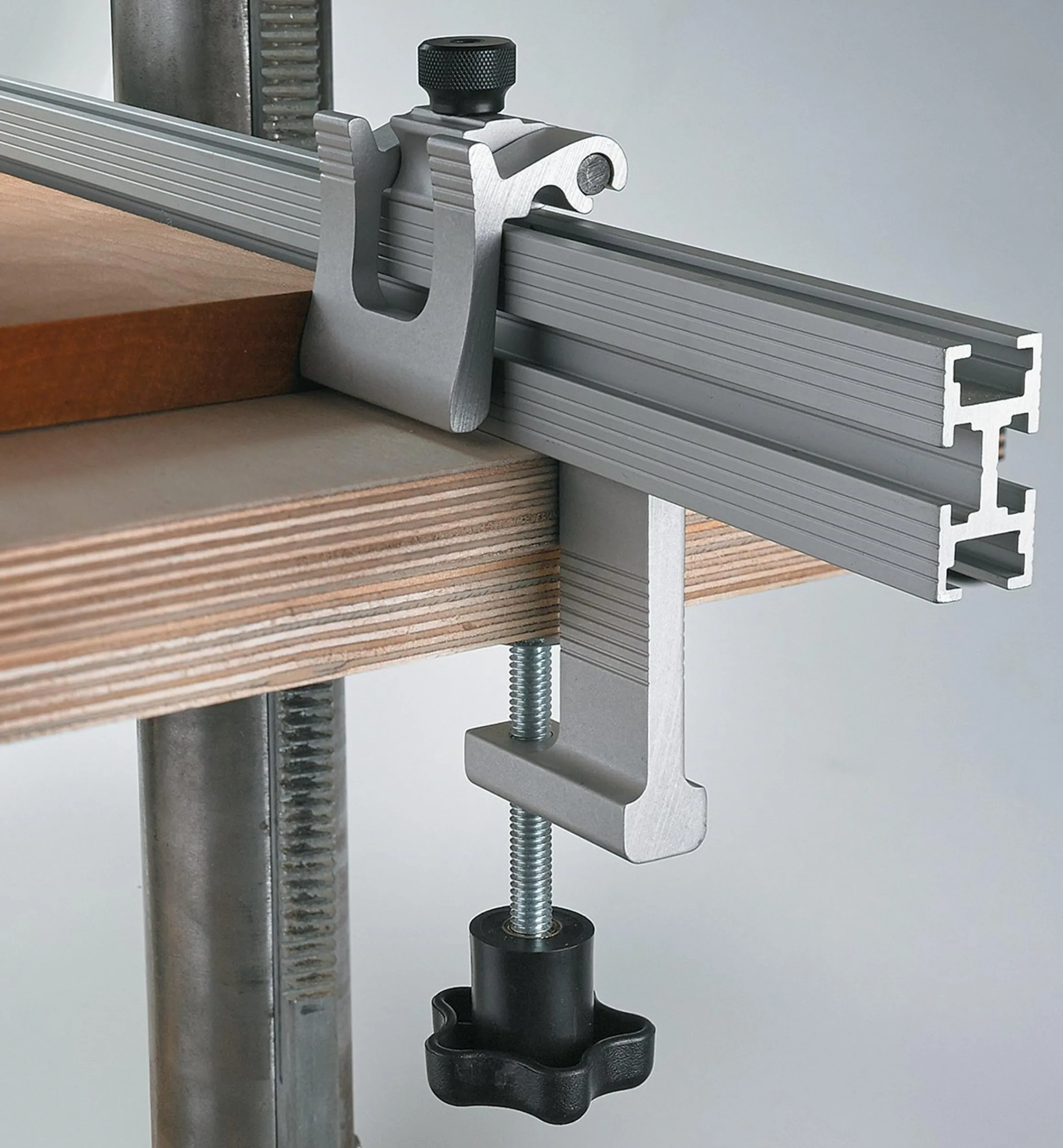 Lee Valley Jig & Fixture Parts>Veritas Quad T-Slot Track