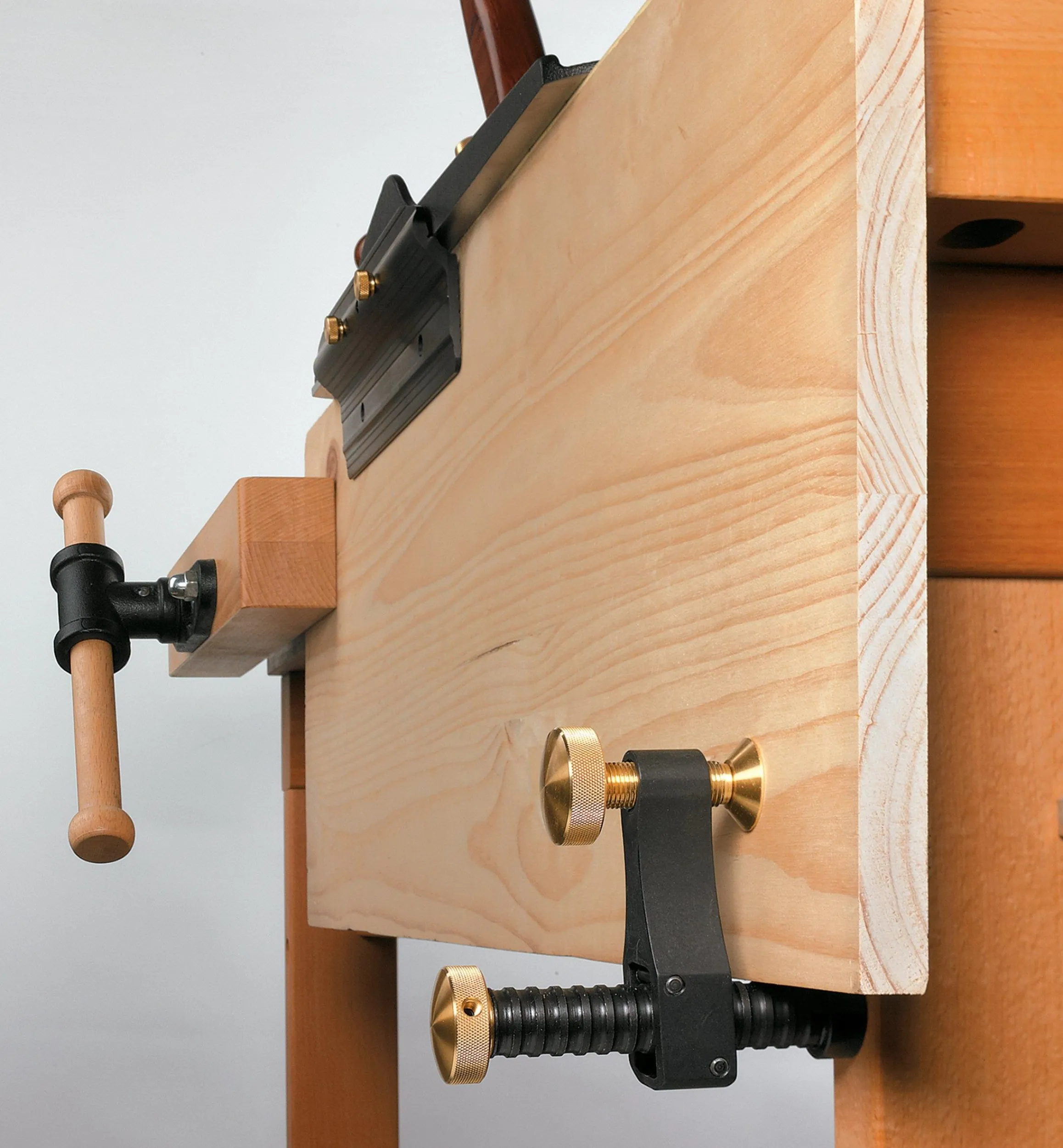 Lee Valley Workshop>Veritas Surface Clamp