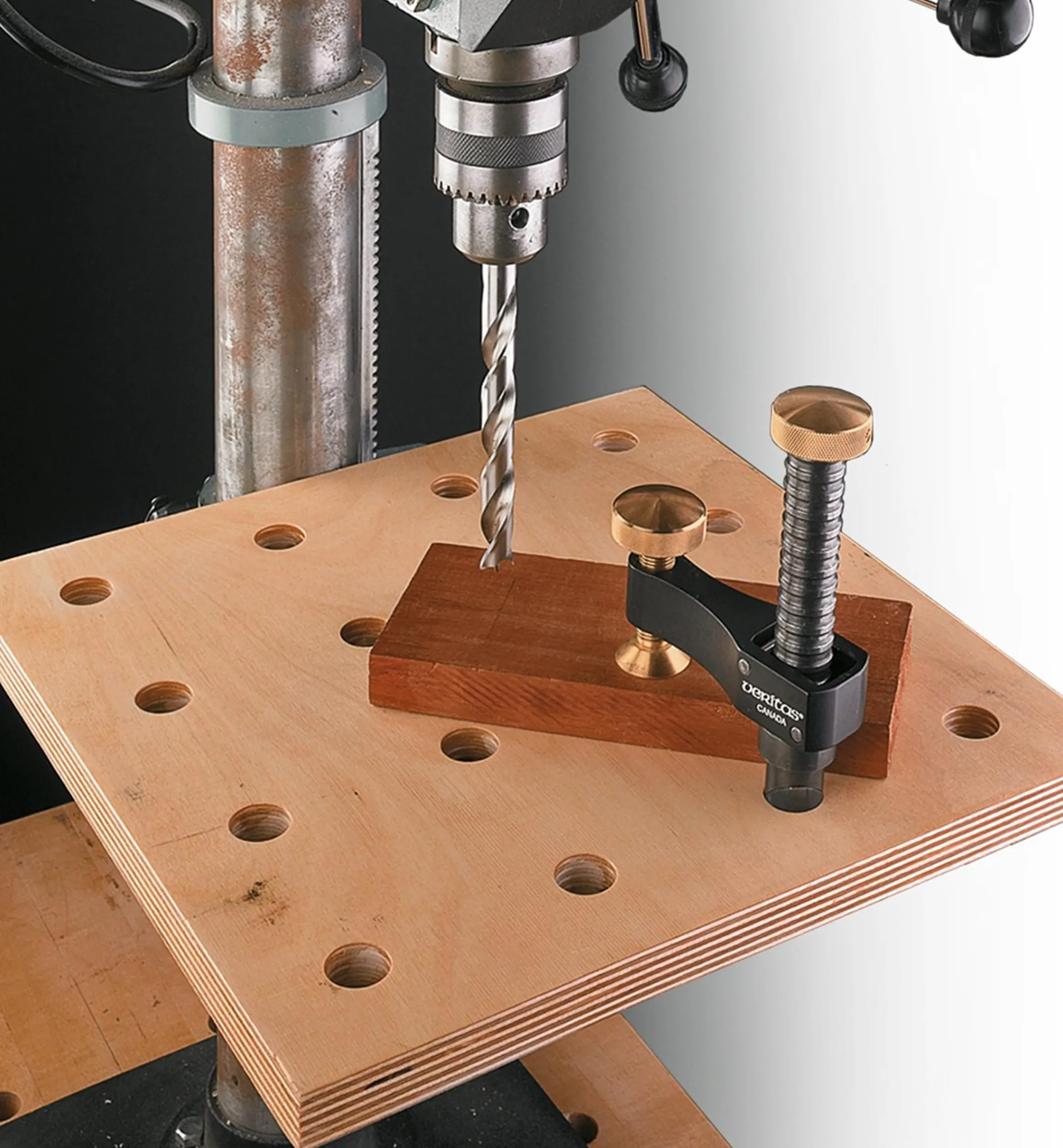 Lee Valley Workshop>Veritas Surface Clamp