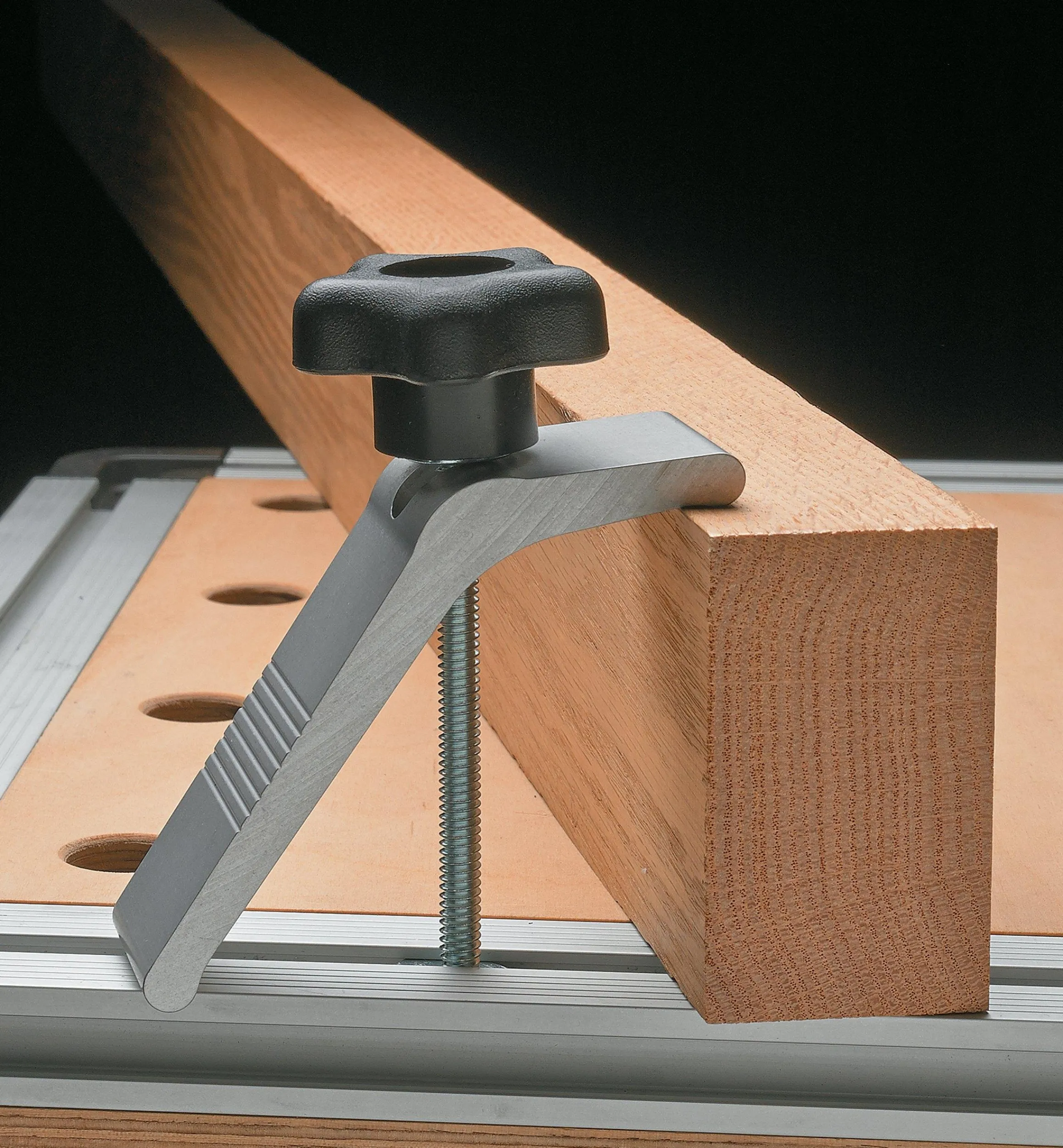 Lee Valley Jig & Fixture Parts>Veritas T-Slot Track Hold-Down