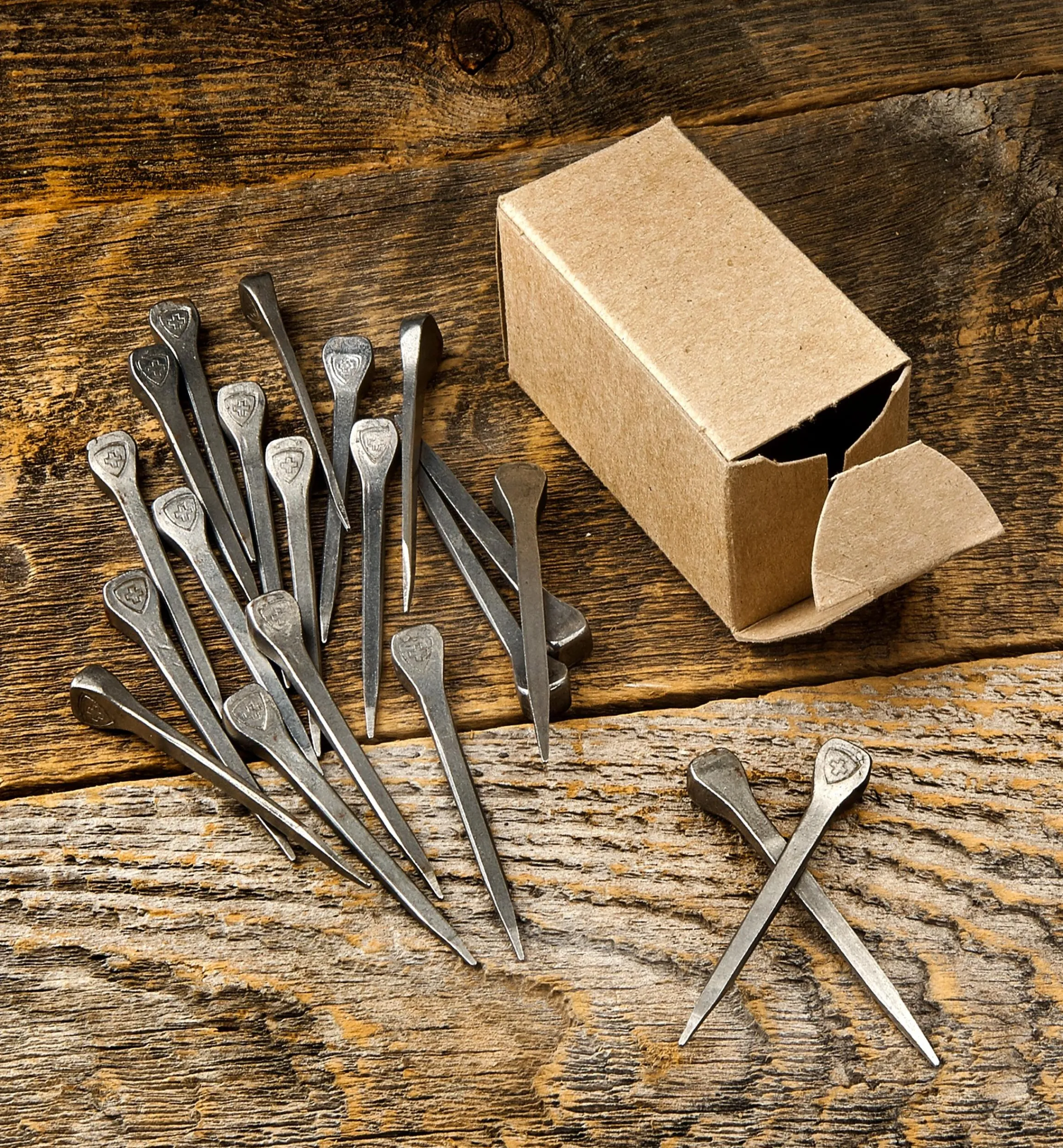 Lee Valley Fasteners>Vintage Horseshoe Nails