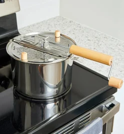 Lee Valley Kitchen Tools>Whirley-Pop Popcorn Poppers
