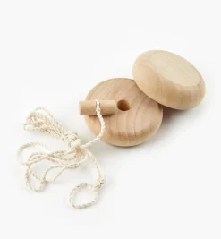 Lee Valley Project Supplies>Wooden Yo-Yo Kit