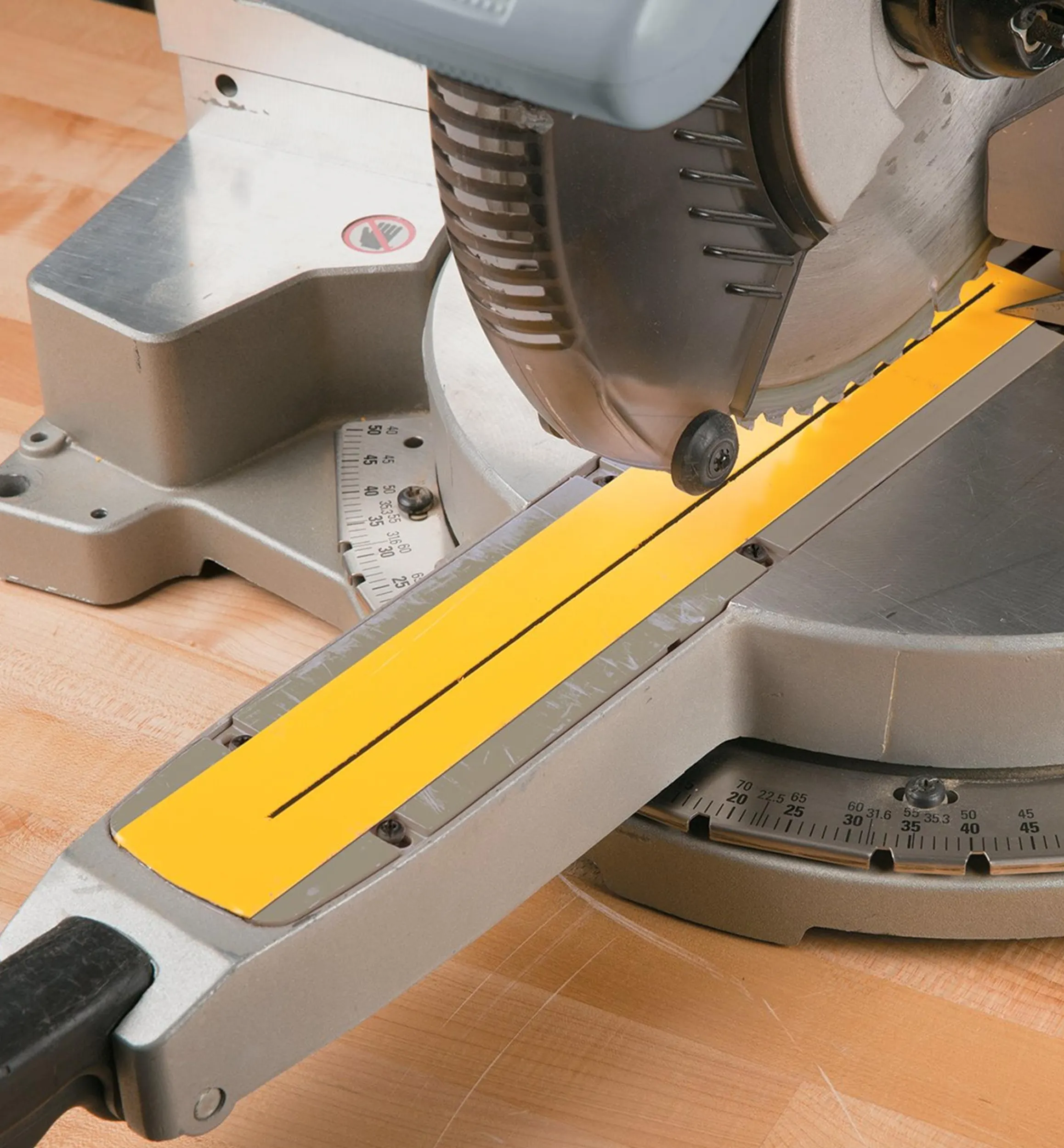 Lee Valley Safety>Zero-Clearance Strips For Miter Saws